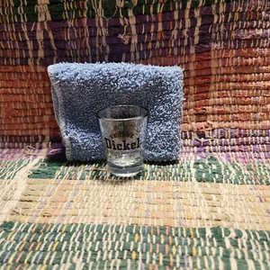 GEORGE DICKEL "OSCAR" SCHNAPSGLAS - Bild 1 von 2