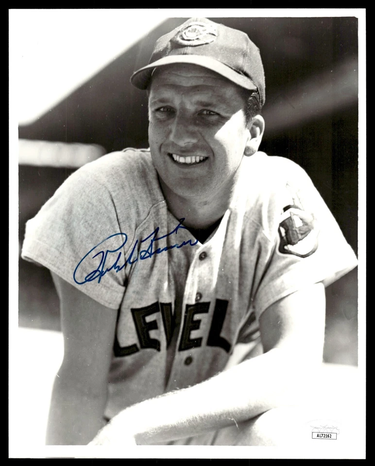 RALPH KINER SIGNED 8X10 PHOTO WITH JSA COA - CLEVELAND INDIANS - Image 1 of 1