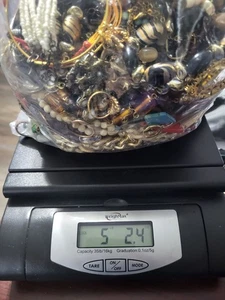 5lb LOT Junk, Scrap, Vtg to Now Fashion Jewelry Pieces, Parts, Crafting - Picture 1 of 8