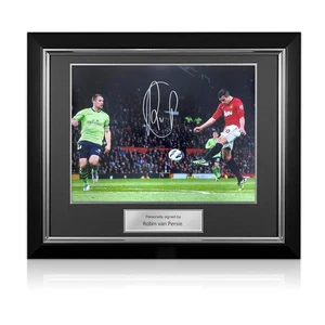 Robin Van Persie Signed Manchester United Football Photo: Volley. Deluxe Frame - Picture 1 of 5