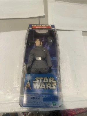 Boneco boneco 2002 Star Wars Empire Strikes Back ESB AOTC Imperial Officer 12” - Imagem 1 de 3