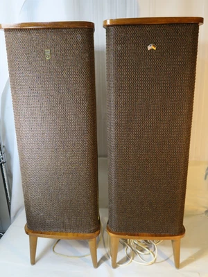 PAIR OF MCM GRUNDIG RAUMKLANG BOX IV SPEAKERS - Image 1 of 4