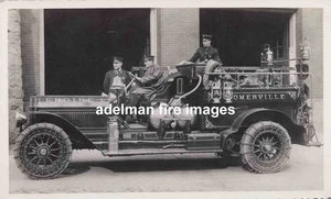Foto de aparato de bomberos Somerville Massachusetts 1911 American LaFrance 4263-SP770 - Imagen 1 de 2