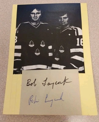 FOTO DE HOCKEY ALEMÁN LANDSHUT EV 1981-82 FIRMADA VINTAGE ROBIN & BOB LAYCOCK AUTO Foto 1 de 2