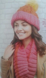 Ladies hat and cowl set knitting pattern - Picture 1 of 1