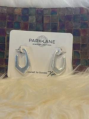 Casa rodante Park Lane DEL REY pendientes de plata $34 Foto 1 de 4