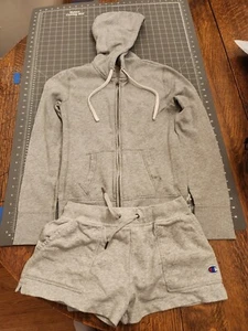 Lot 2 Women's Junior's Champion Athleticwear Small 5 Shorts & Hoodie Mossimo XS - Picture 1 of 9