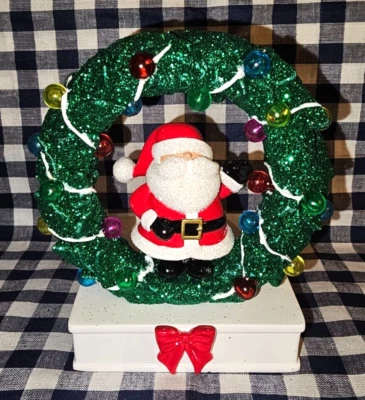 NEW Santa Wreath Gentle Foaming Soap CERAMIC Holder Bath & Body Works - Image 1 of 3