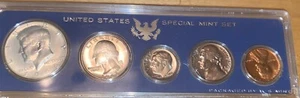 1966 US Special Mint Set  (5 Coin Set) with 40% Silver Kennedy Half Dollar - Picture 1 of 11