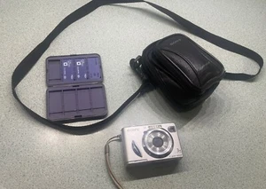 Sony Cybershot DSC-W7 7.2MP Digital Camera Carl Zeiss Lens +Case +Memory Sticks - Picture 1 of 14