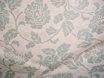 Tela de tapicería jacquard damasco con pergamino floral arena jade 25786 Kravet 253/4 años Foto 1 de 4