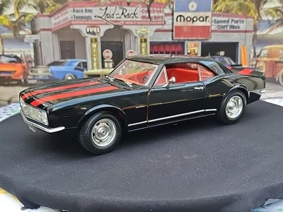 Chevrolet Camaro Z-28 1967 vintage firma de carretera muy bonito coche 🚗  Foto 1 de 4