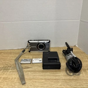 Pentax Optio W80 12.1 MP wasserdichte Digitalkamera grau - Weltbilder / GETESTET - Bild 1 von 6