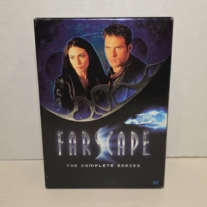 Farscape Die komplette Serie DVD Box Set 26 Disc Staffeln 1 2 3 4 Jim Henson - Bild 1 von 3