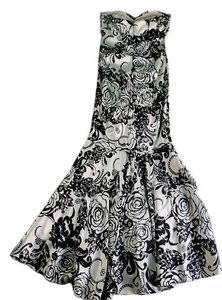 Xscape Kleid Größe 4P schwarz weiß Blumen trägerlos Meerjungfrau Kleid Joanna Chen - Bild 1 von 10