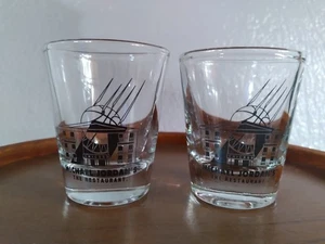 (2) The Original Michael Jordan The Restaurant Shot Glass Steakhouse Barware - Imagen 1 de 3
