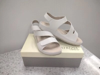 patrizia by spring step sandals Size 5 .5 - Image 1 of 4