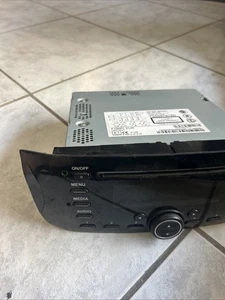 Autoradio CD 7355978780 per FIAT PUNTO 199 (2012) 2012-2018 usato (103728) - Picture 1 of 17