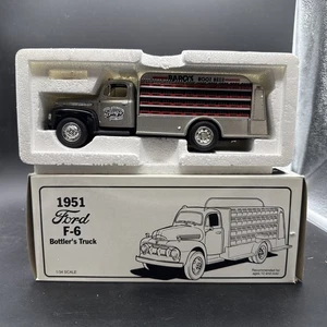1993 First Gear 1951 Ford F-6 Bottler's Truck Barqs Root Beer 1/34 Scale NIB - Picture 1 of 4