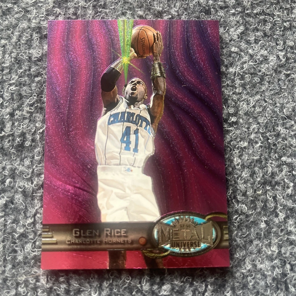 1997-98 Metal Universe #35 Glen Rice - Image 1 of 2