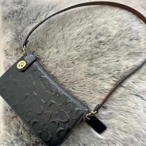 COACH Penn B4/Black Shoulder Bag Signature Patent Leather CM552 B4/BK Used - Picture 1 of 7