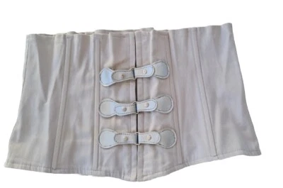 Cinto espartilho cinza claro prata alça metálica elástica cintura larga chincher  - Imagem 1 de 4