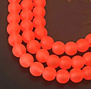 50 Czech Frosted Sea Glass Round Beads - Matte - Orange red Vivid Tangelo 6mm - Bild 1 von 2