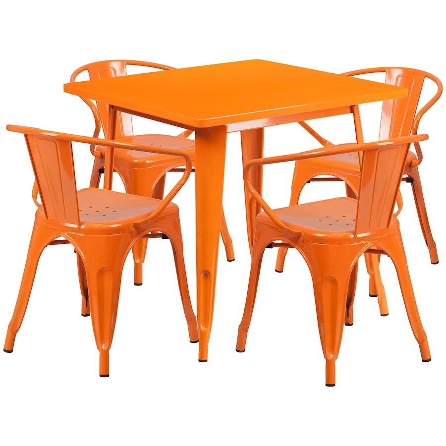 Juego de mesa cuadrada de metal naranja Flash grado comercial 31,5" con 4 sillones Foto 1 de 1