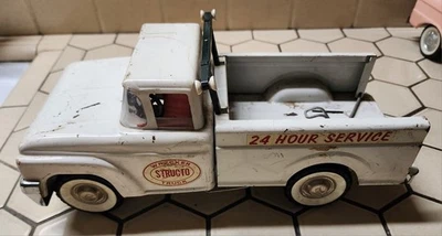 Vintage Structo Pressed Steel Tow Wrecker Toy Truck - Image 1 of 4