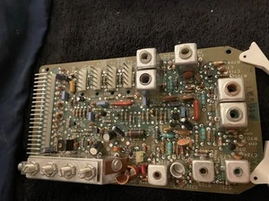 Motorola MSR2000 UHF Exciter TLE5512 - Zdjęcie 1 z 2