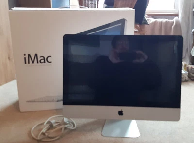 Apple IMAC 21.5inch (Mid, 2011) Serial no: CO2GB0VHDHJN for parts with box/plug - Image 1 of 4
