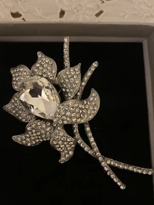 SPILLA FLOREALE CON STRASS - Foto 1 di 4