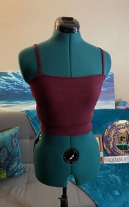 NEW Women's Size XS Express Cropped Sweater Tank Burgundy - Picture 1 of 3