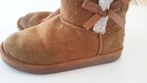 Koolaburra by  UGG Womens 4 Victoria  Short Chestnut Suede Upper Boots Pre-owned - Picture 1 of 11