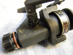 VINTAGE EAGLE CLAW GRAPHITE BALL-BEARING #7520 SPINNING REEL-PARTS ONLY - Picture 1 of 5