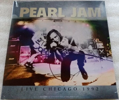 PEARL JAM  chicago 1992 - Photo 1/3