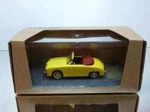 BIZARRE BZ110 PANHARD DYNA JUNIOR 1953 - YELLOW 1:43 - EXCELLENT IN BOX - Imagen 1 de 9