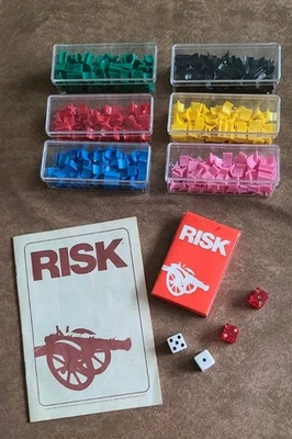 De colección 1975 Parker Brothers RIESGO Juego Piezas de Repuesto Ejércitos Dados Tarjetas Foto 1 de 3
