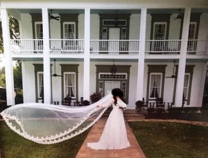 David’s Bridal A-Line Wedding Dress Size 14 New with Tags Elegant Bridal Gown - Picture 1 of 9