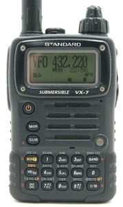 YAESU STANDARD VX-7 50/144/430MHz Triband Waterproof Radio + Box Excellent Cond. - Picture 1 of 18