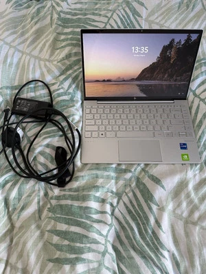 HP ENVY 13 – i7 11th Gen| 16GB RAM| 1TB SSD| Touchscreen - Bild 1 von 4