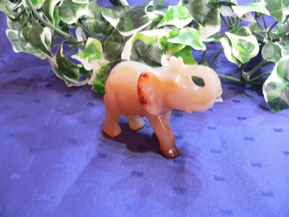 Karneol Elefant Edelsteintier Tiergravur Top Qualität - Bild 1 von 1