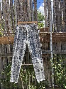 Sam Edelman NWT $98 Women Size 14/32 High Rise Skinny Ankle Jeans Reptile Soft - Picture 1 of 6
