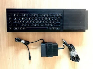 Consola Sinclair QL + Alimentador Transformador Completo - Imagen 1 de 3