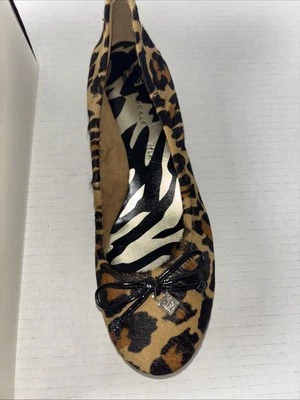 Леопардовый принт Anne Klein коровий мех туфли размер 9 новый в коробке плоскостях очень низкий каблук - Изображение 1 из 4