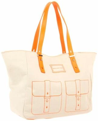 Bolso de Mano Marc by Marc Jacobs Werdie M3121116 Precio de Venta sugerido por el fabricante: 228,00 USD Foto 1 de 2