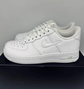 Nike Air Force 1 Low Jewel UK 4.5 EUR 37.5 White Trainers AF1 HM0621 100 - Picture 1 of 9