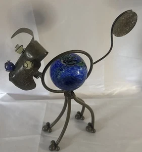 Dog Sculpture Scrap Metal Yard Garden Landscape Blown Glass Swirl Ball - Picture 1 of 6