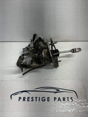 06-08 Cilindro maestro de freno eléctrico LEXUS RX400H 47201-48190 OEM Foto 1 de 4