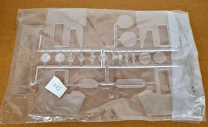 Pocher 1/8 Rolls Royce Torpedo Cabriolet 1934 Phantom II K/75 Windscreen Glass  - Picture 1 of 2